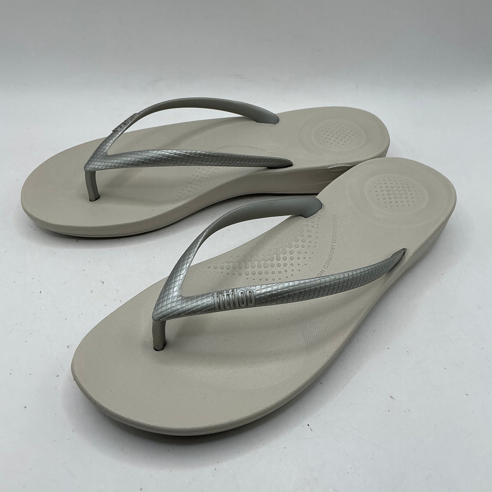 Fitflop Iqushion, silver synthetic flip flop