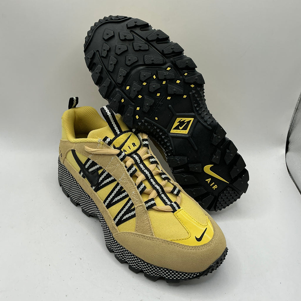 Nike Air, Trail Trainers