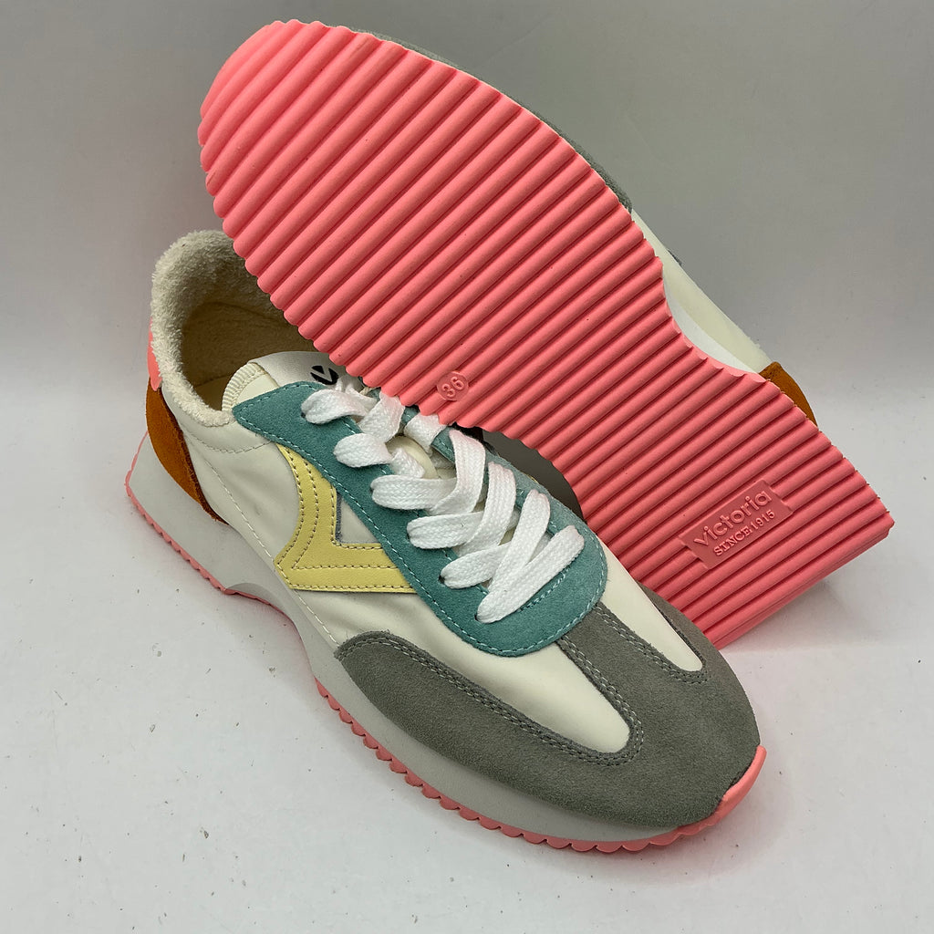 Victoria trainers