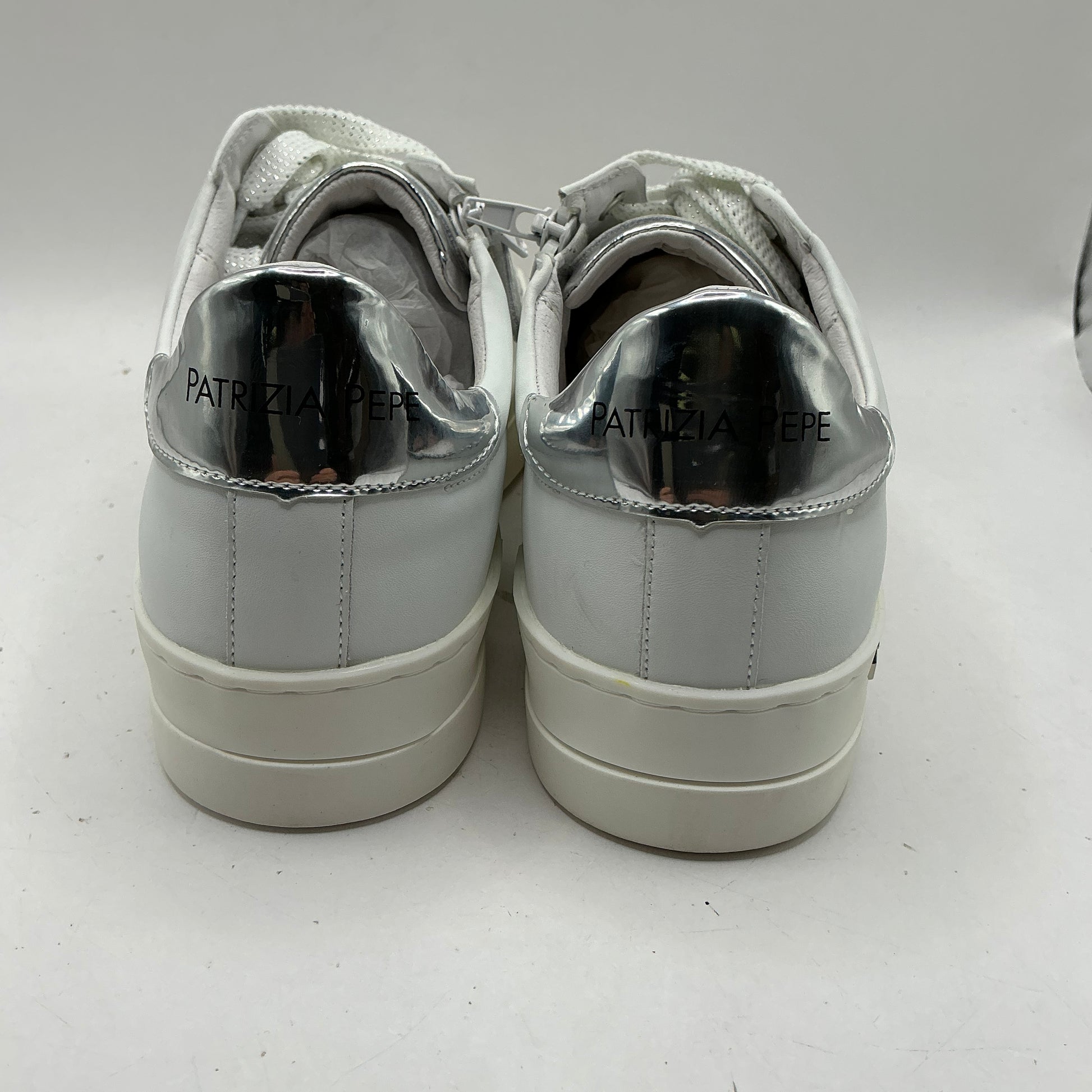 Patrizia Pepe white leather trainers with lace charms
