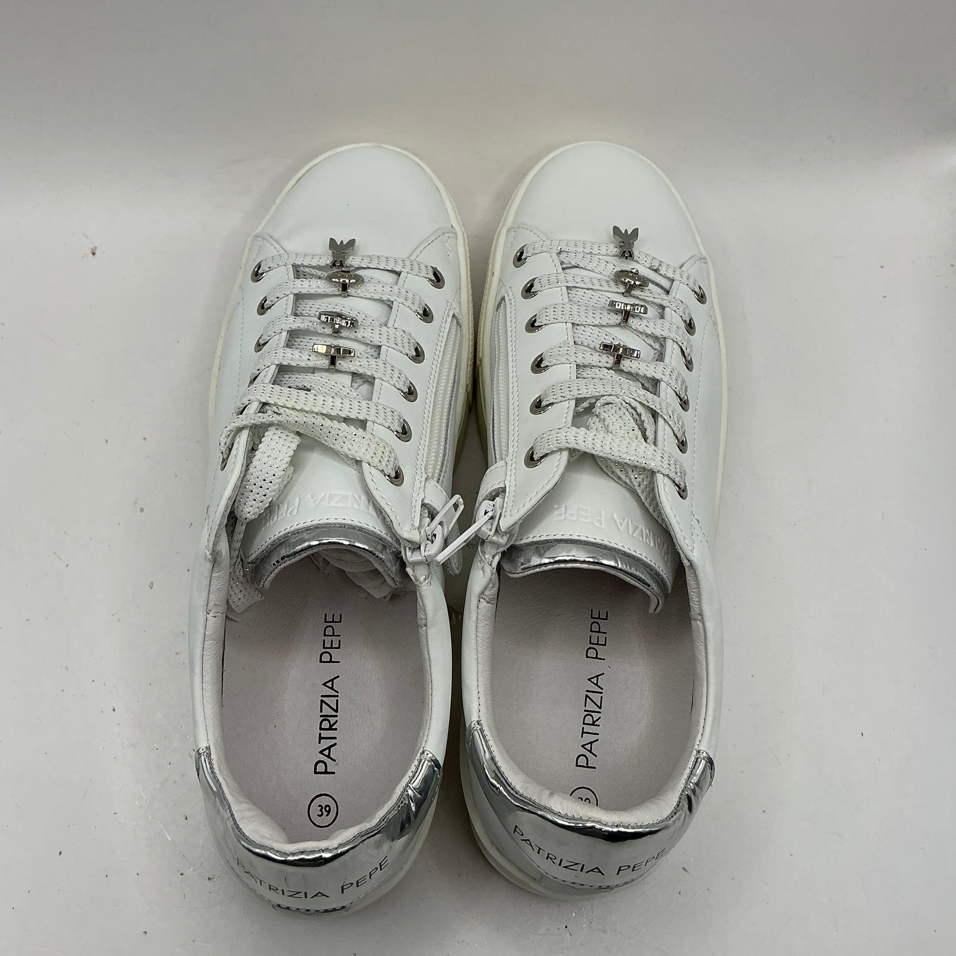 Patrizia Pepe white leather trainers with lace charms