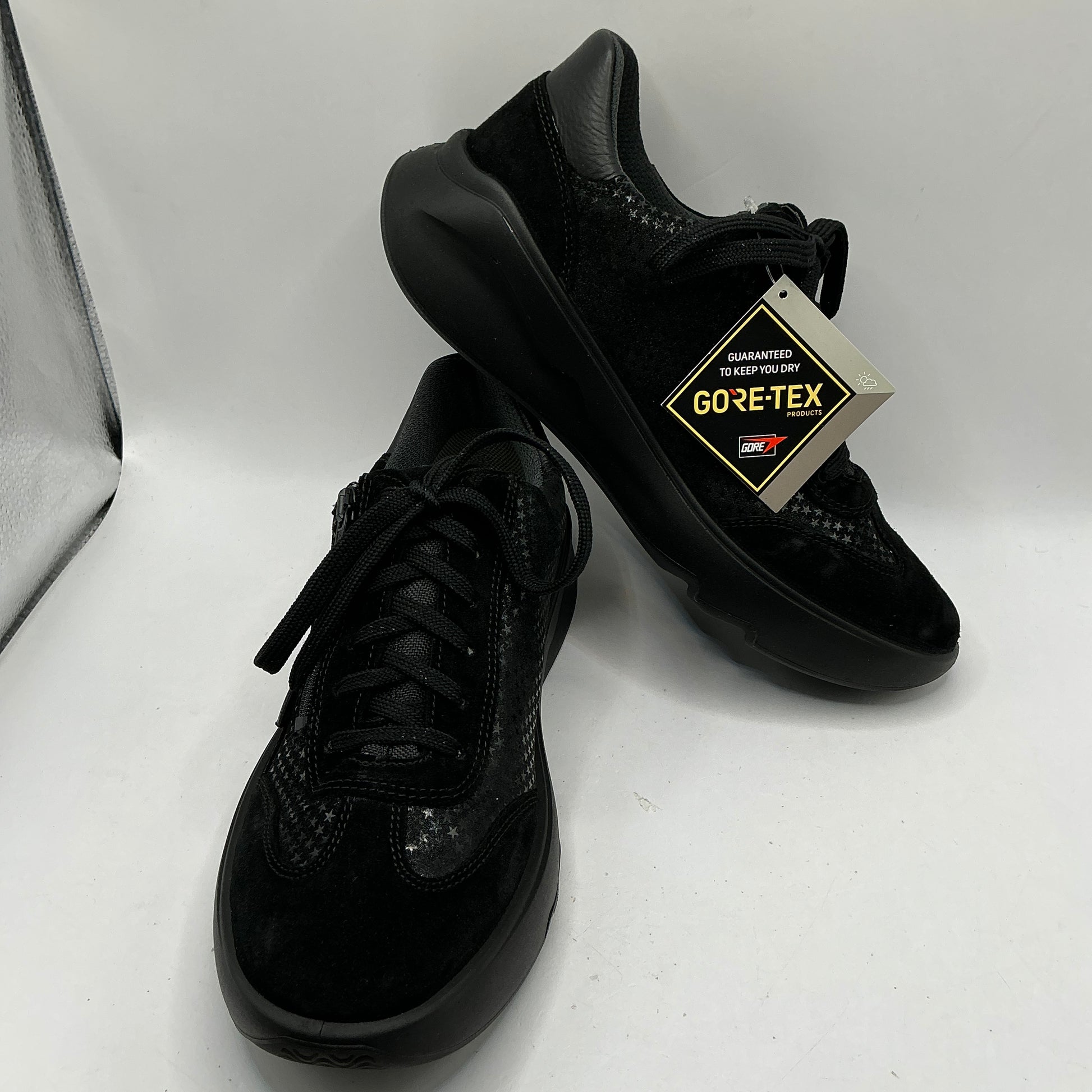 Superfit, Gortex suede and leather trainers