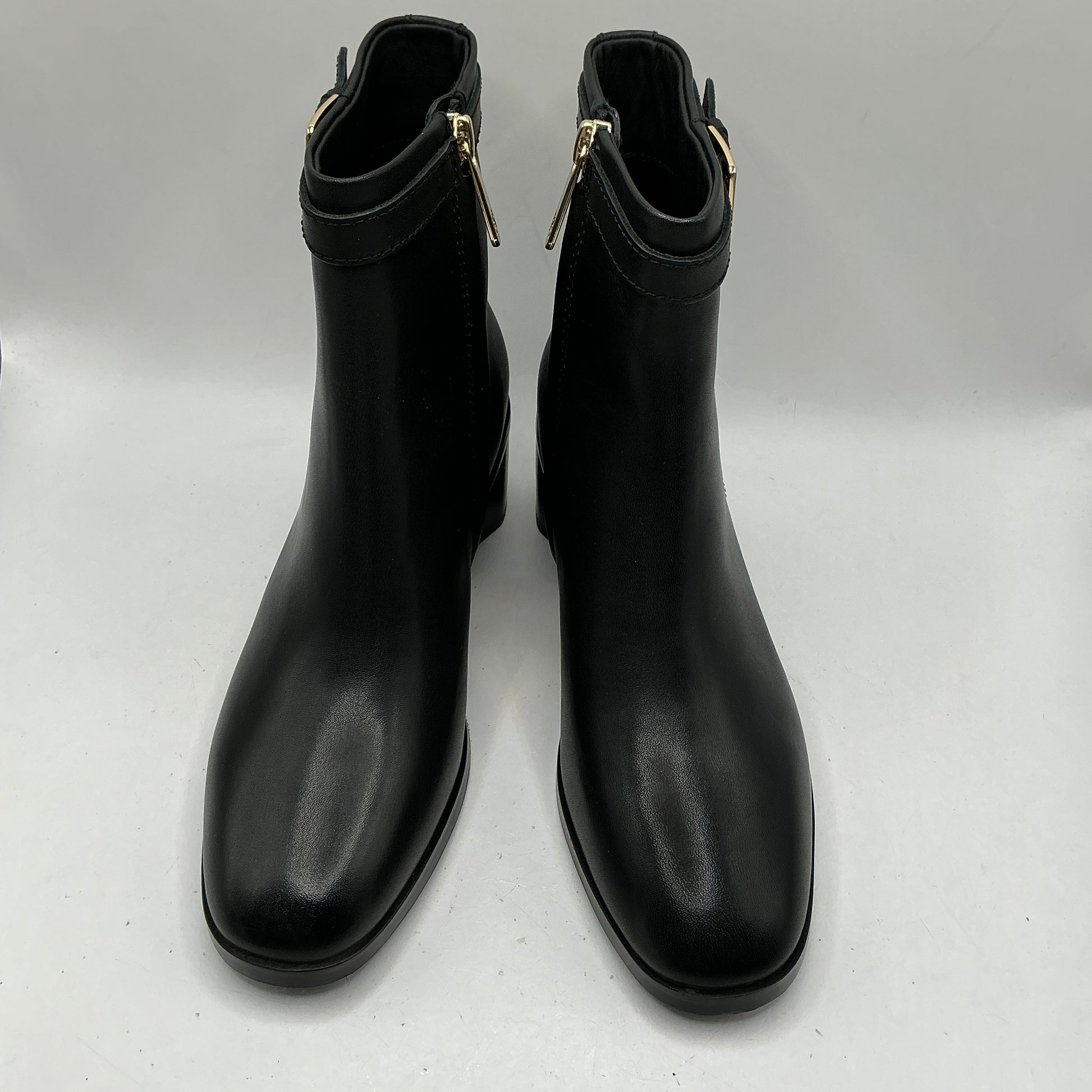 Tommy Hilfiger buckle riding mid heel boots