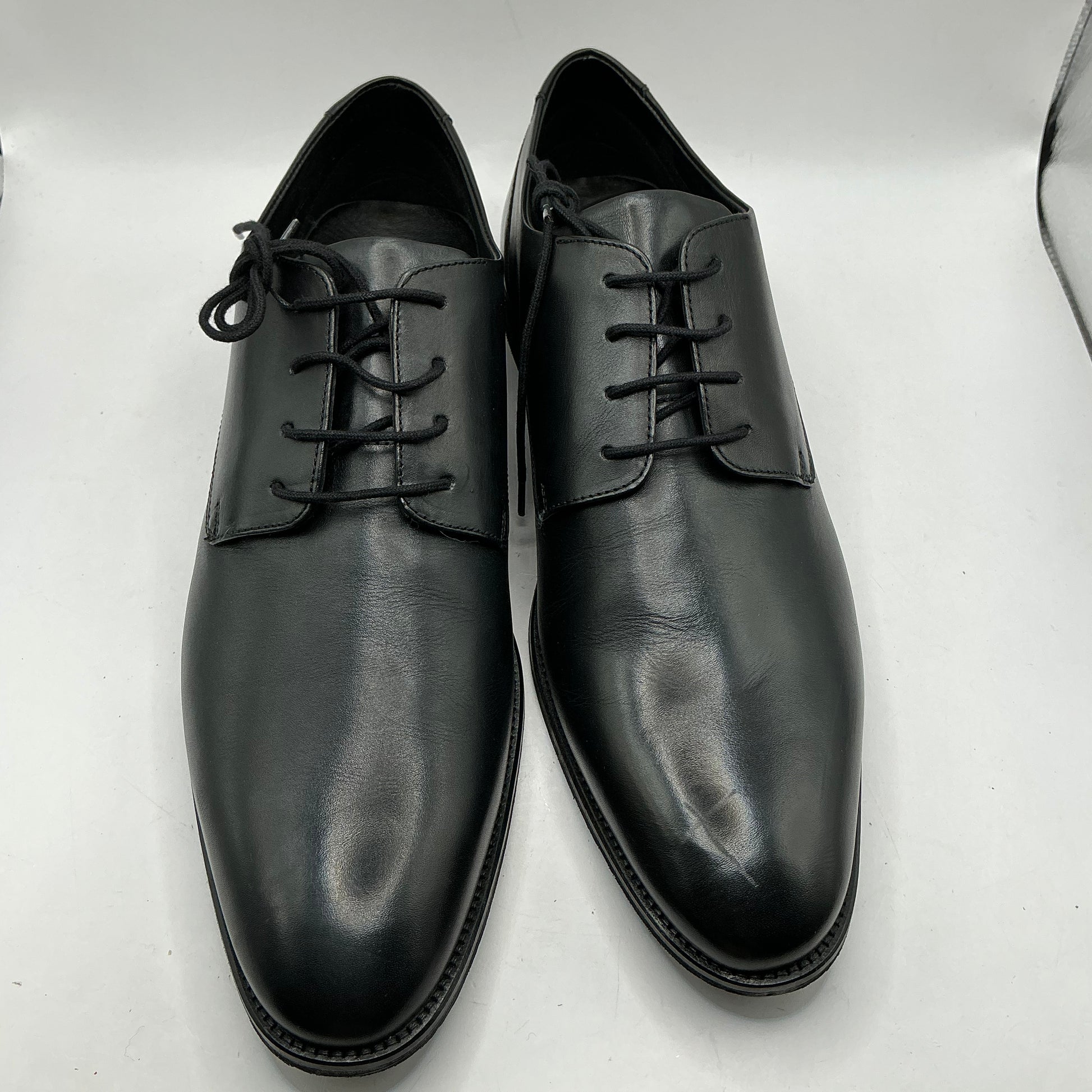 Pier One black leather Derby shoes