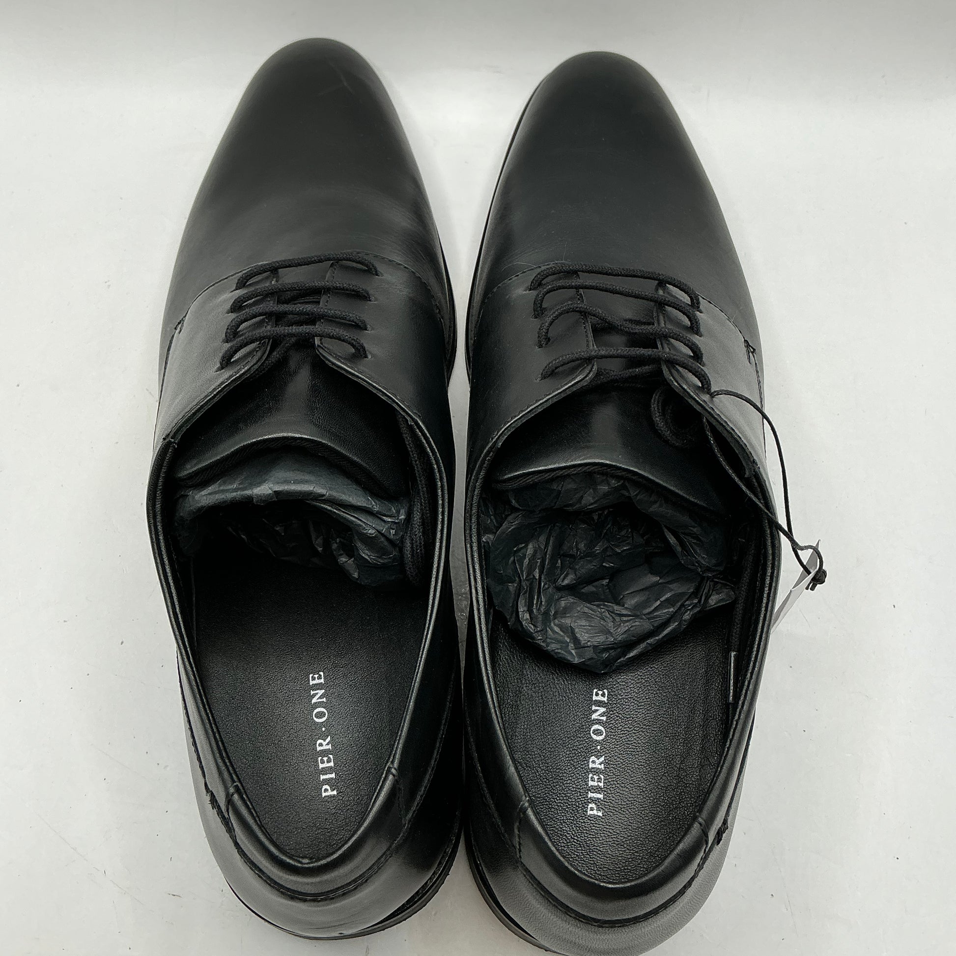 Pier One black leather Derby shoes