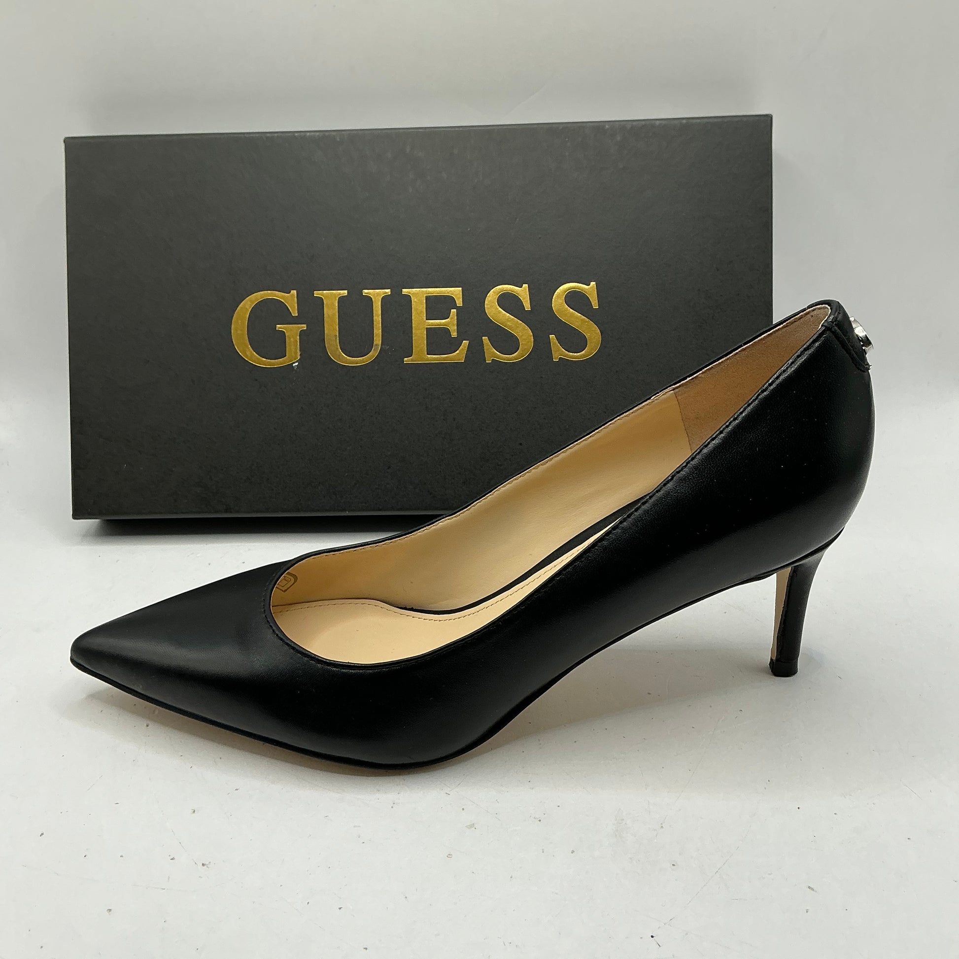 Guess black leather court shoes stilettos