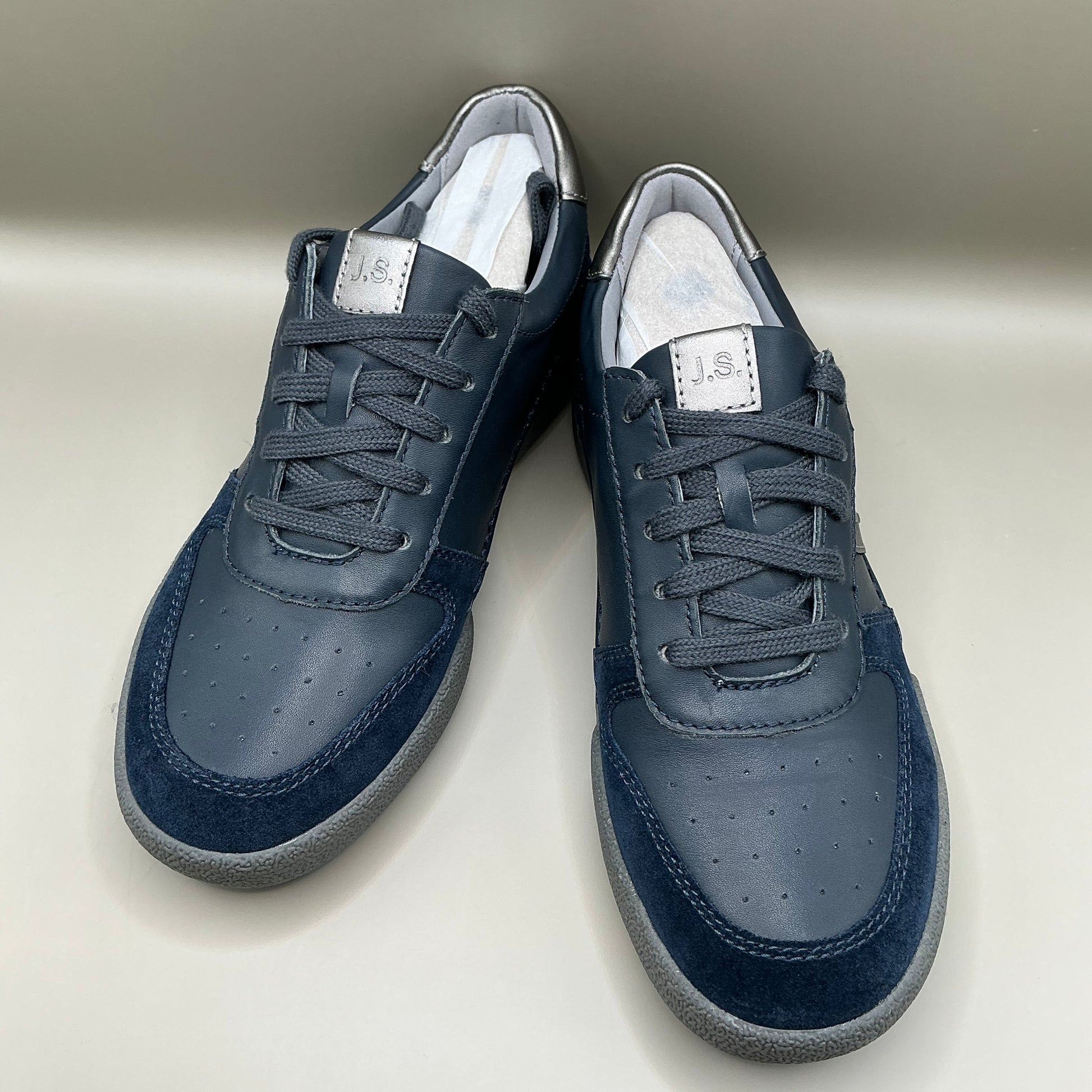 Josef Seibel, Claire 27, navy leather trainers