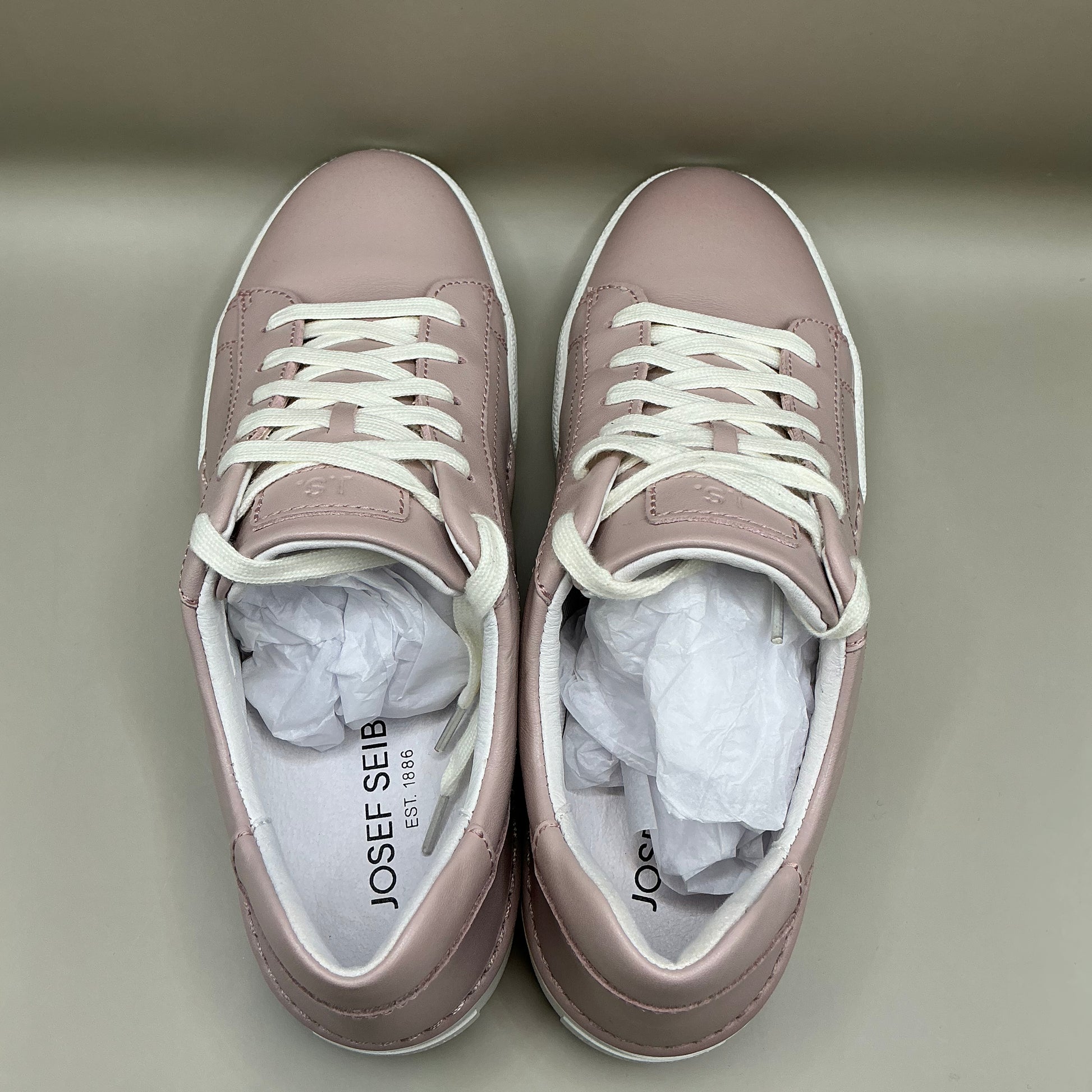 Josef Seibel, Claire 01, pink leather trainers