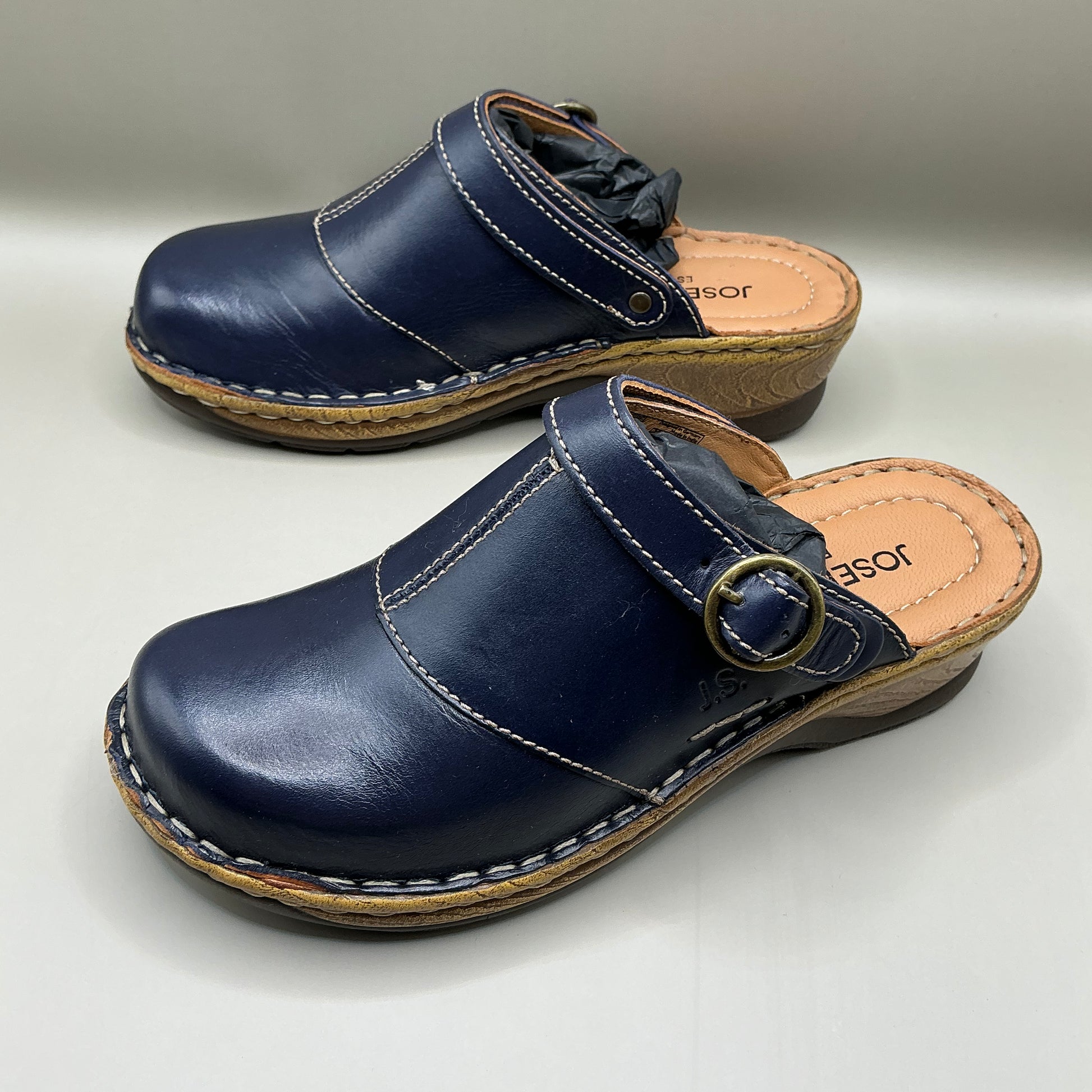 Josef Seibel, Catalonia 83, leather clogs