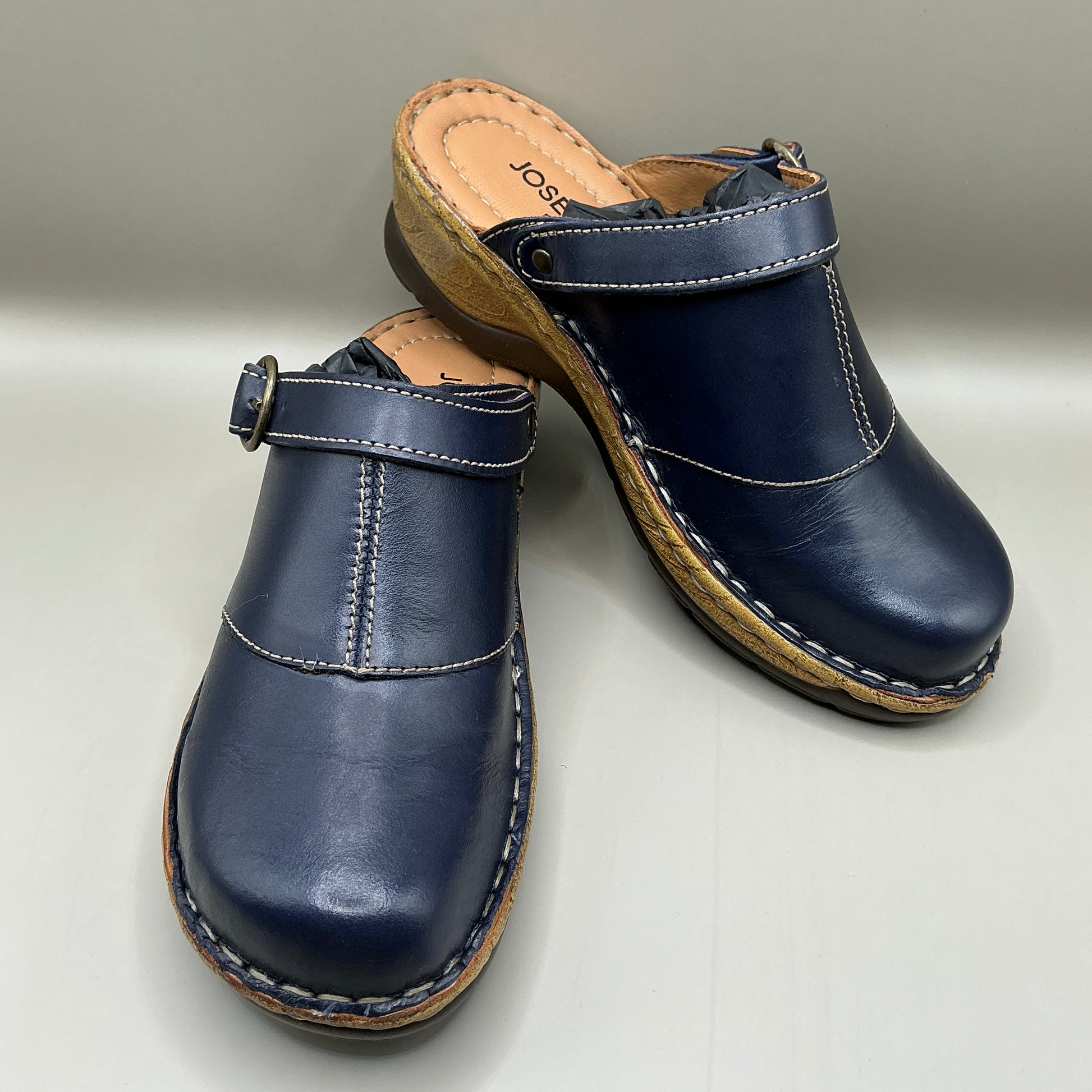 Josef Seibel, Catalonia 83, leather clogs