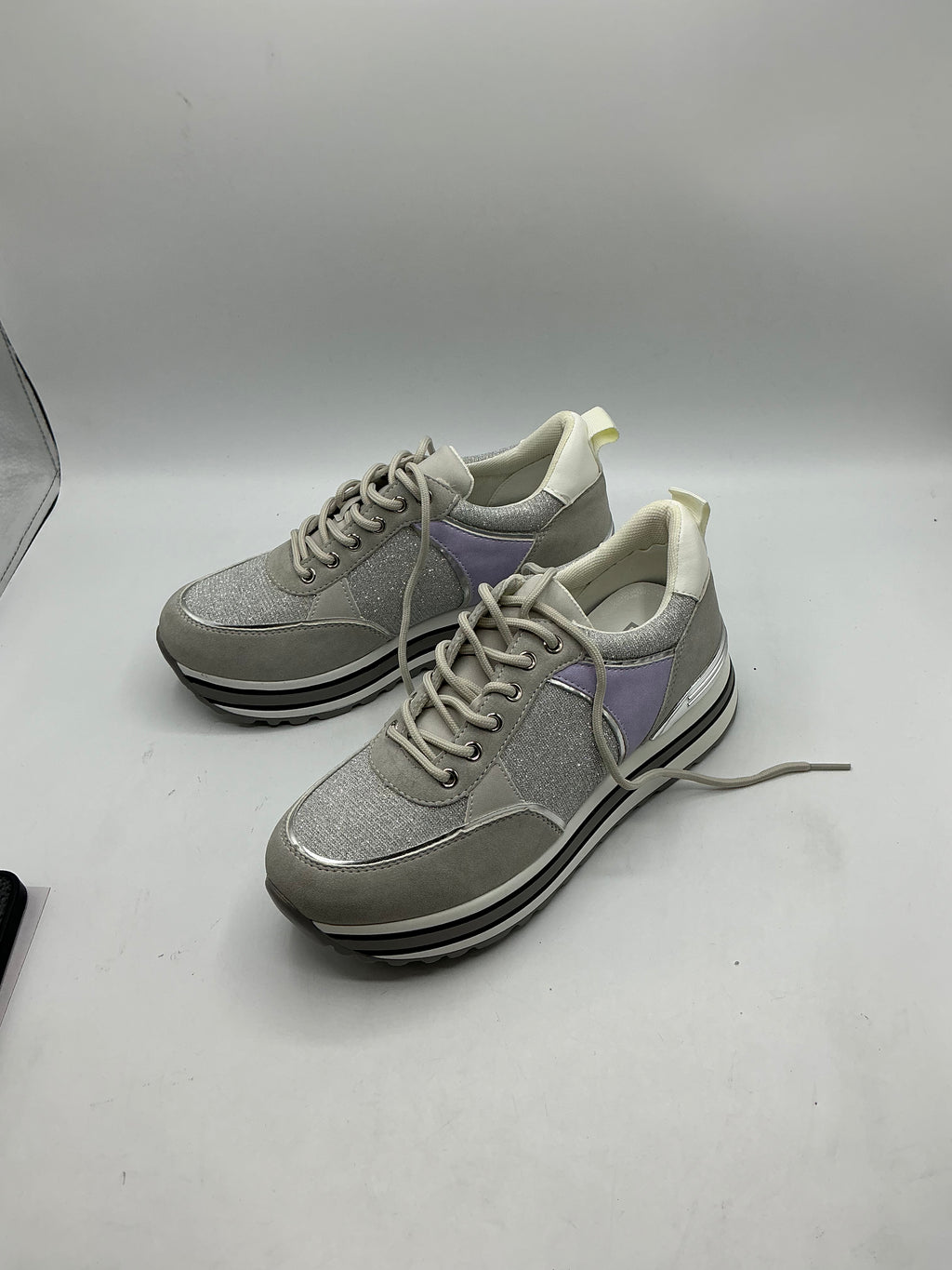 DF by Daniel Chanella grey porviar wedge sneakers size 4/5/7
