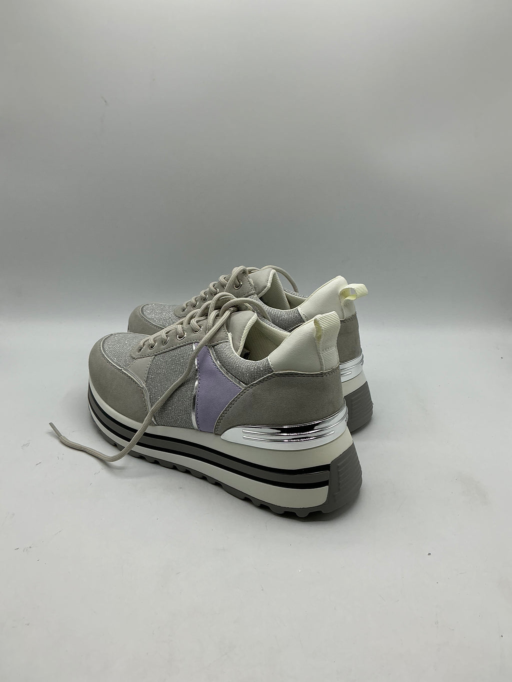 DF by Daniel Chanella grey porviar wedge sneakers size 4/5/7